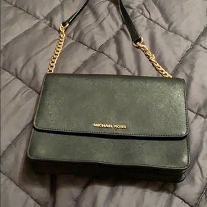 Michel Kors Crossbody